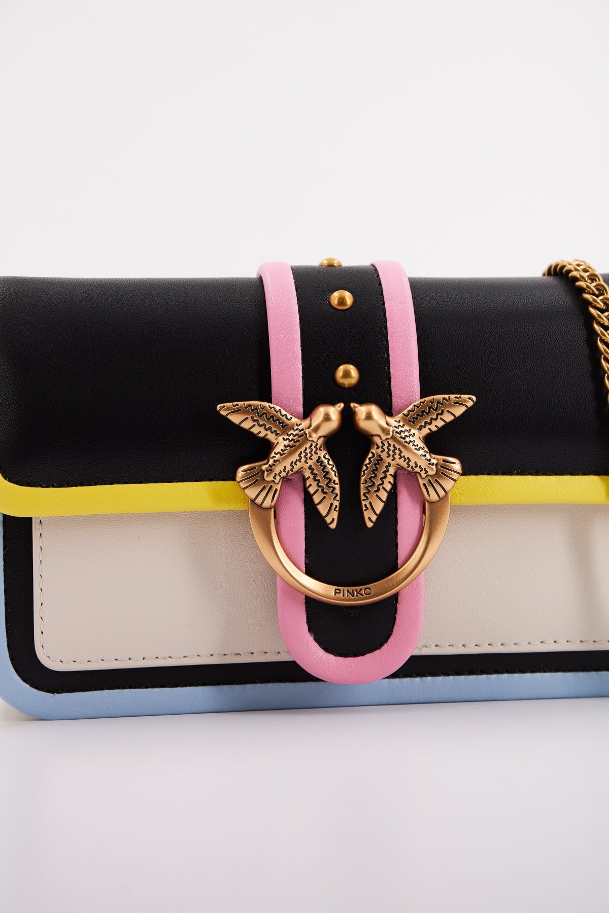 PINKO LOVE ONE POCKET C en color NEGRO (4)