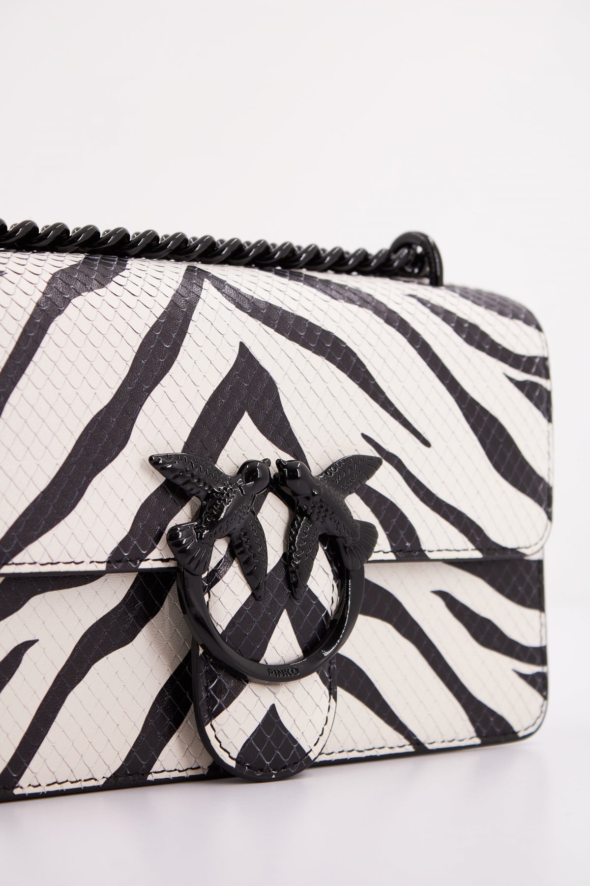 PINKO LOVE ICON MINI DC en color ANIMAL PRINT (4)