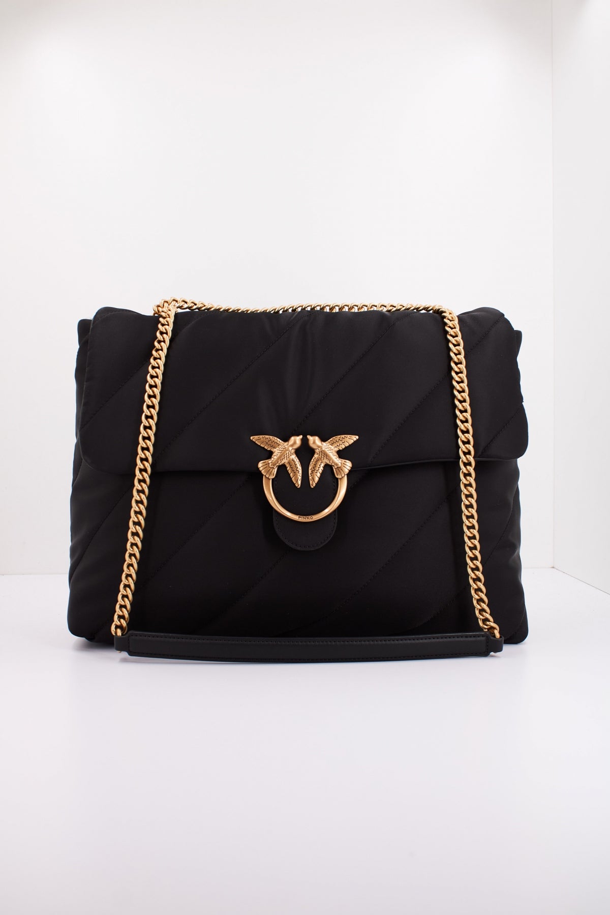 PINKO LOVE PUFF EXTRA CL en color NEGRO (1)