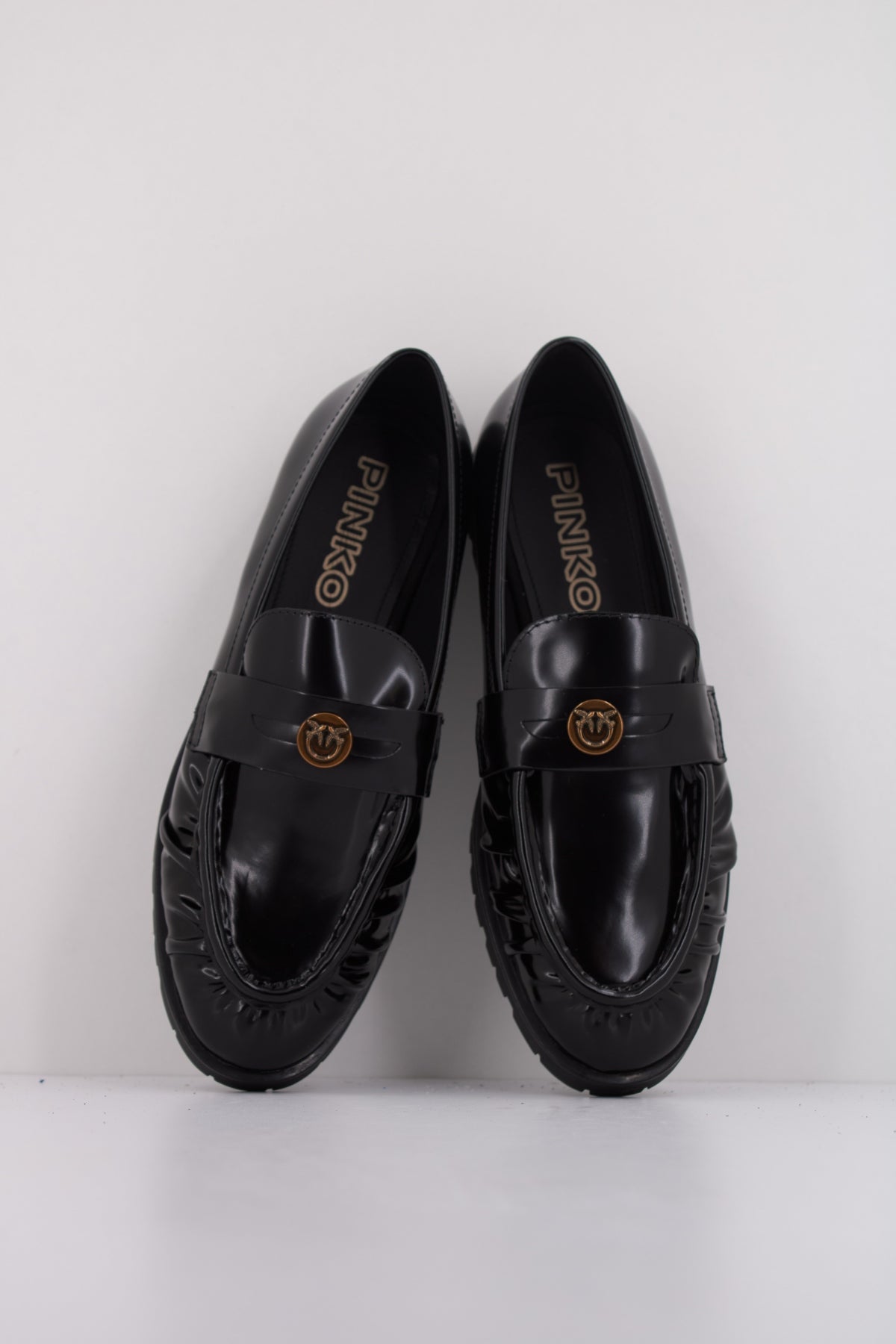 PINKO MOCASSINO BOX CALF en color NEGRO (2)