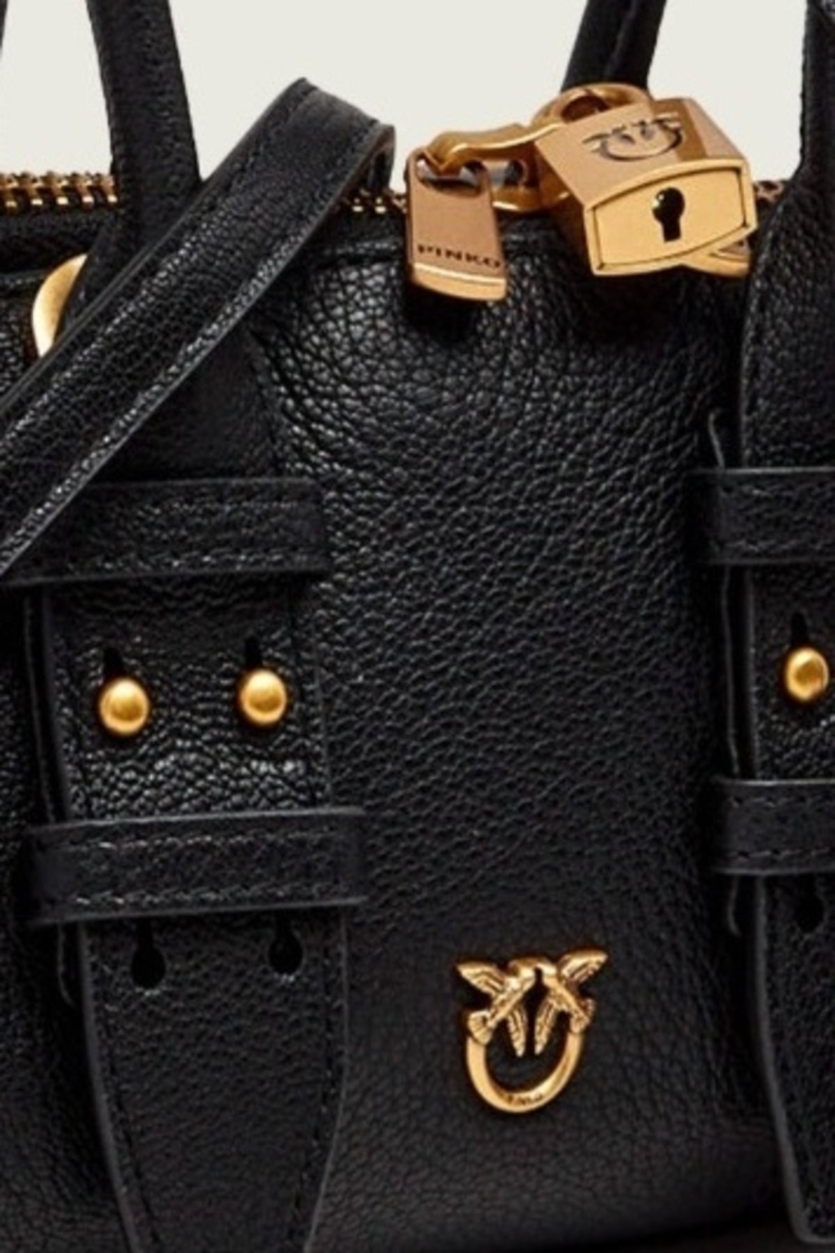 PINKO AJC BOWLING BAG HORIZONTAL en color (5)