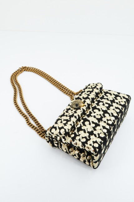 KURT GEIGER LONDON MINI KENSINGTON STUDS en color NEGRO (2)