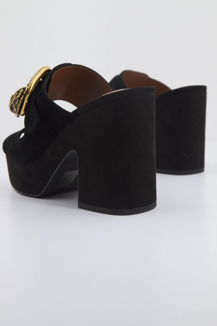 KURT GEIGER LONDON MAYFAIR PLATFORM SANDAL en color NEGRO (3)