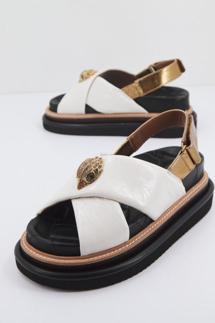 KURT GEIGER LONDON ORSON CROSS STRAP SANDA en color BLANCO (2)
