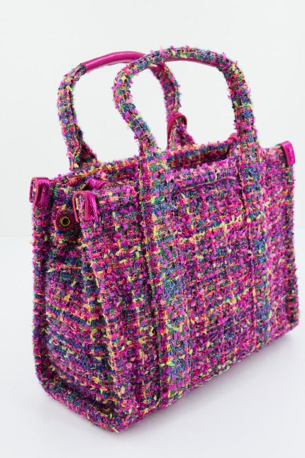 KURT GEIGER LONDON TWEED MINI SOUTHBANK en color ROSA (2)