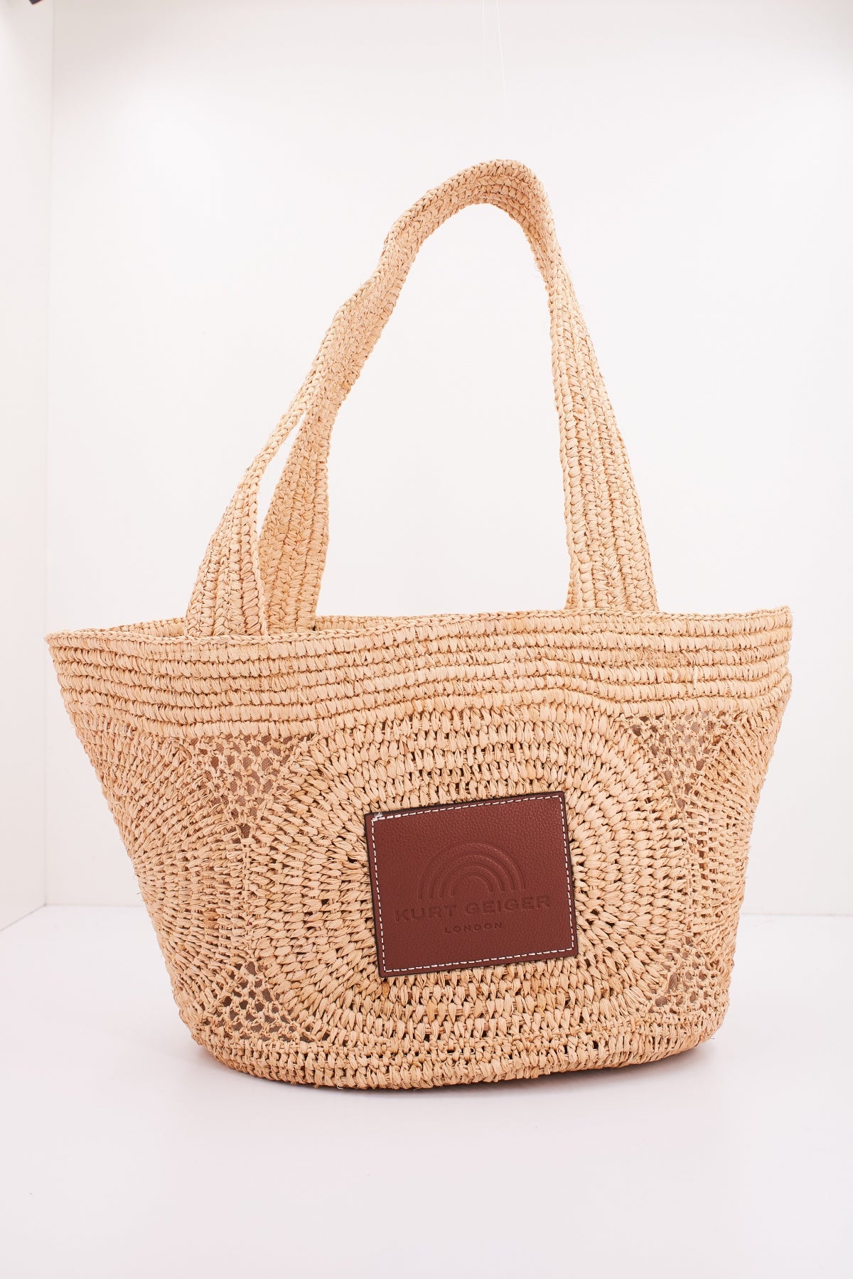 KURT GEIGER LONDON RAFFIA EYE BASKET TOTE en color MARRON CLARO (3)