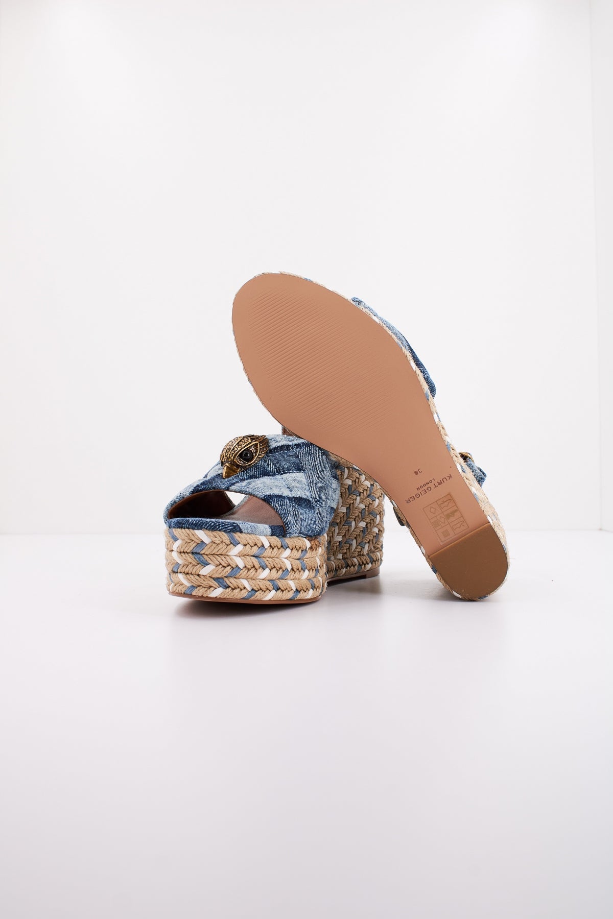 KURT GEIGER LONDON KENSINGTON ESPADRIL en color AZUL (4)