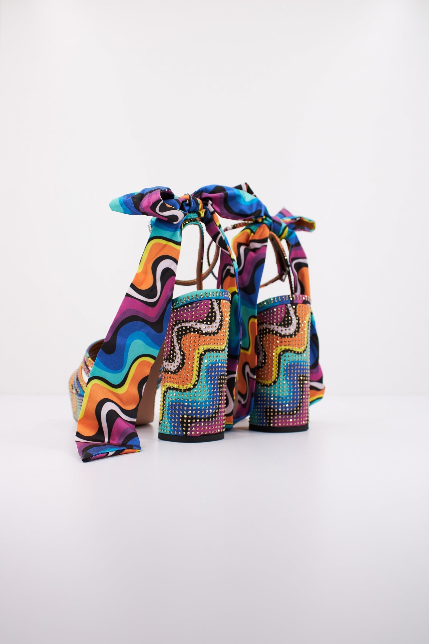 KURT GEIGER LONDON PIERRA ANKLE TIE PLATFO en color MULTICOLOR (3)