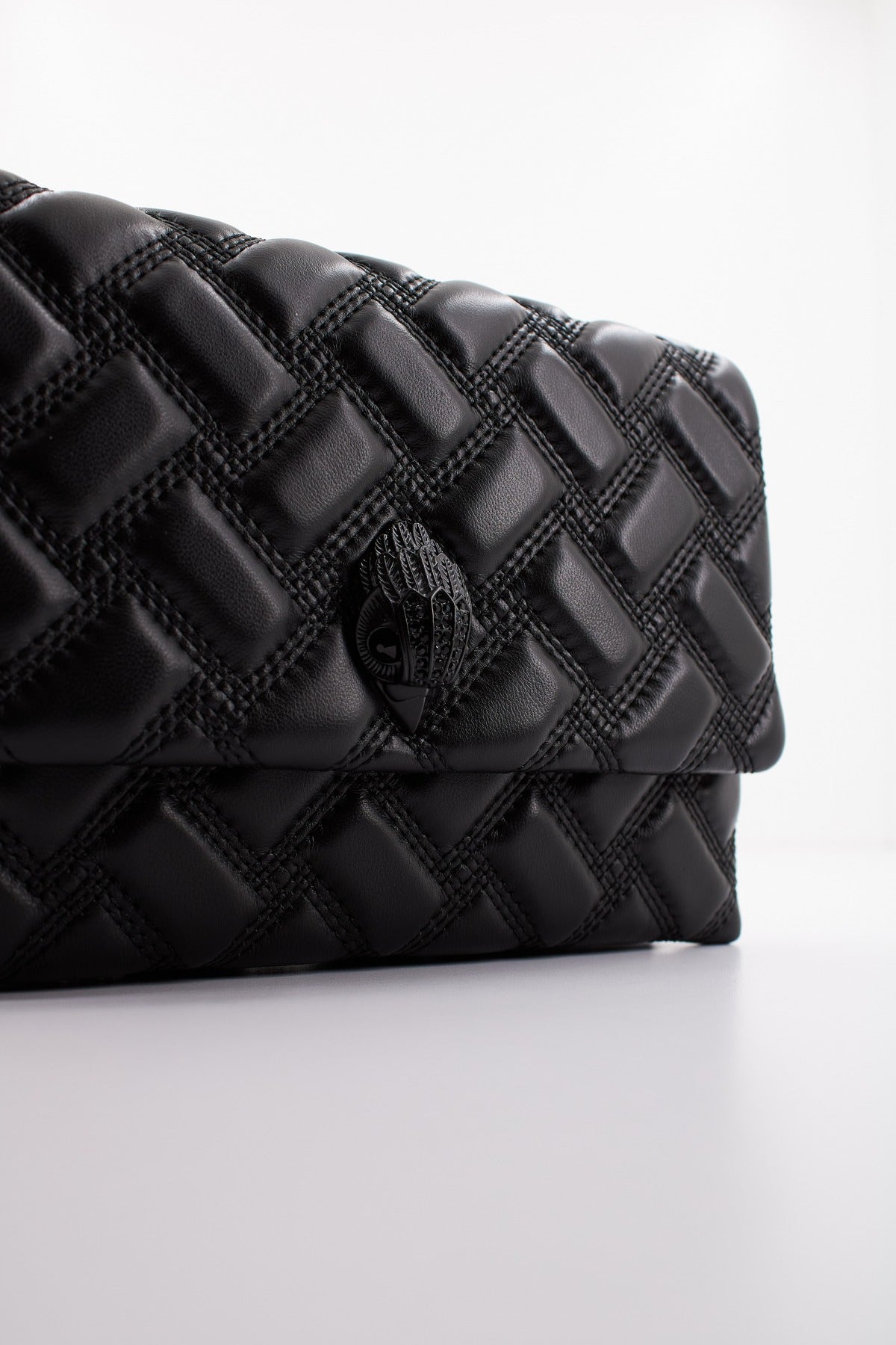 KURT GEIGER LONDON KENSINGTON DUET DR en color NEGRO (4)