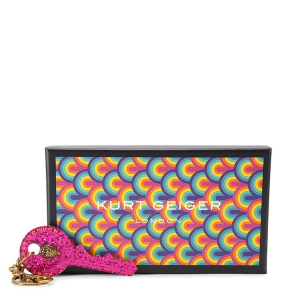 KURT GEIGER LONDON KEY KEYRING en color ROSA (6)