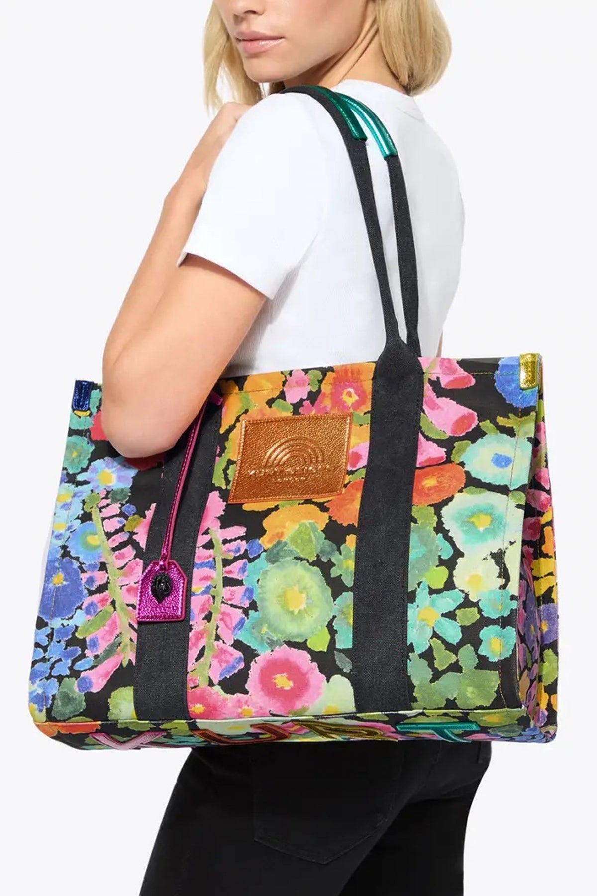 KURT GEIGER LONDON SMALL SOUTHBANK TOTE BAG en color FLORAL (4)
