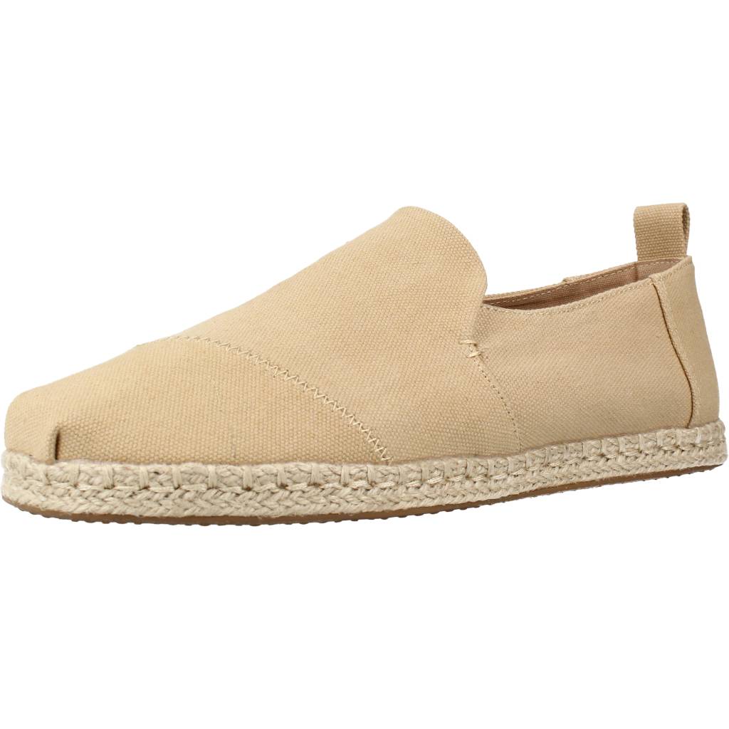 TOMS en color MARRON CLARO (1)