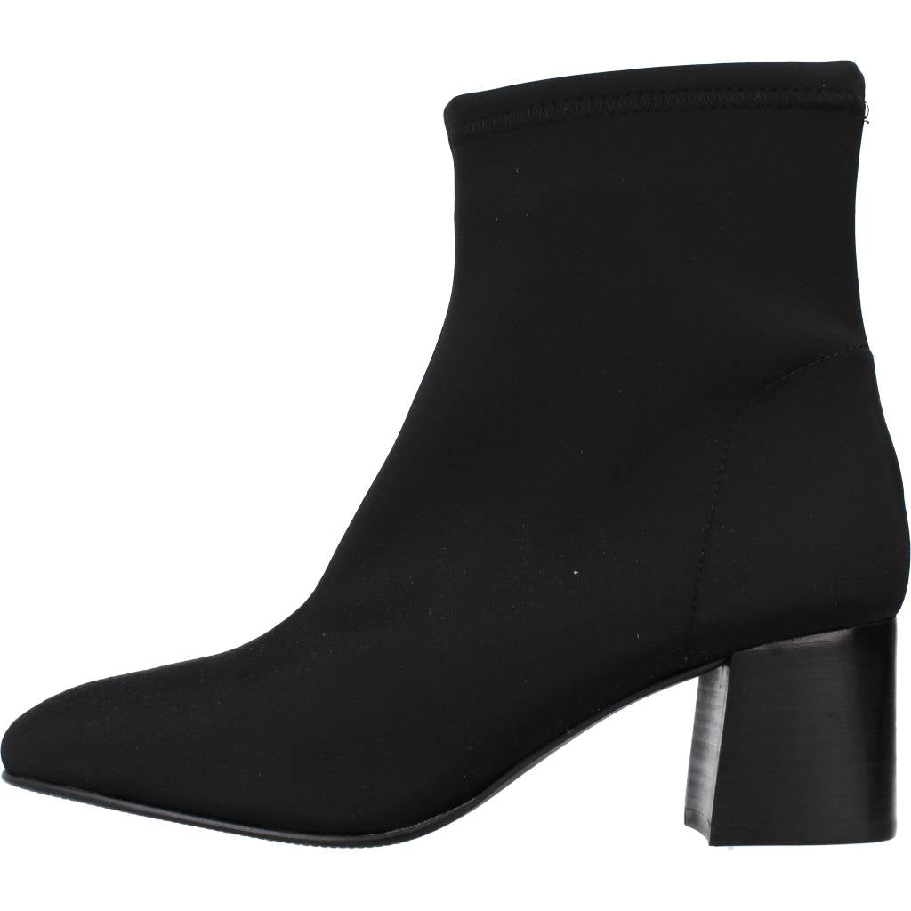 MISS ELASTIC M en color NEGRO (2)