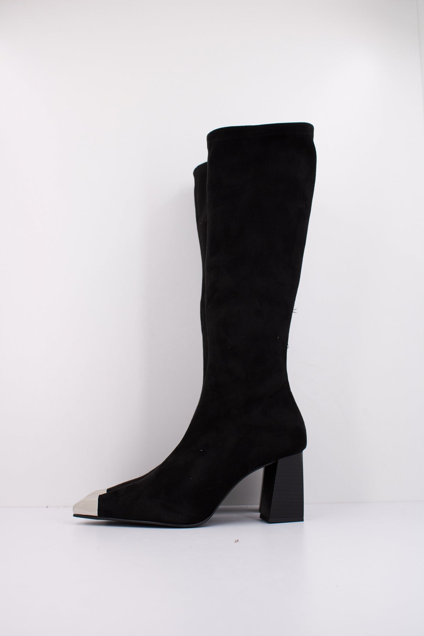 MISS ELASTIC EMILY en color NEGRO (1)