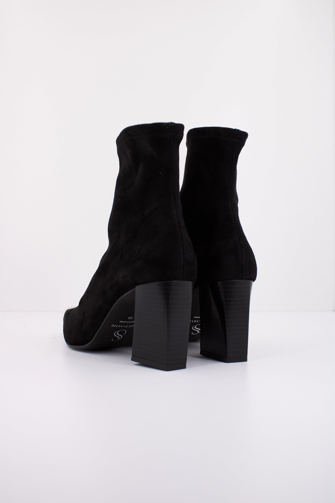 MISS ELASTIC EMILY en color NEGRO (4)