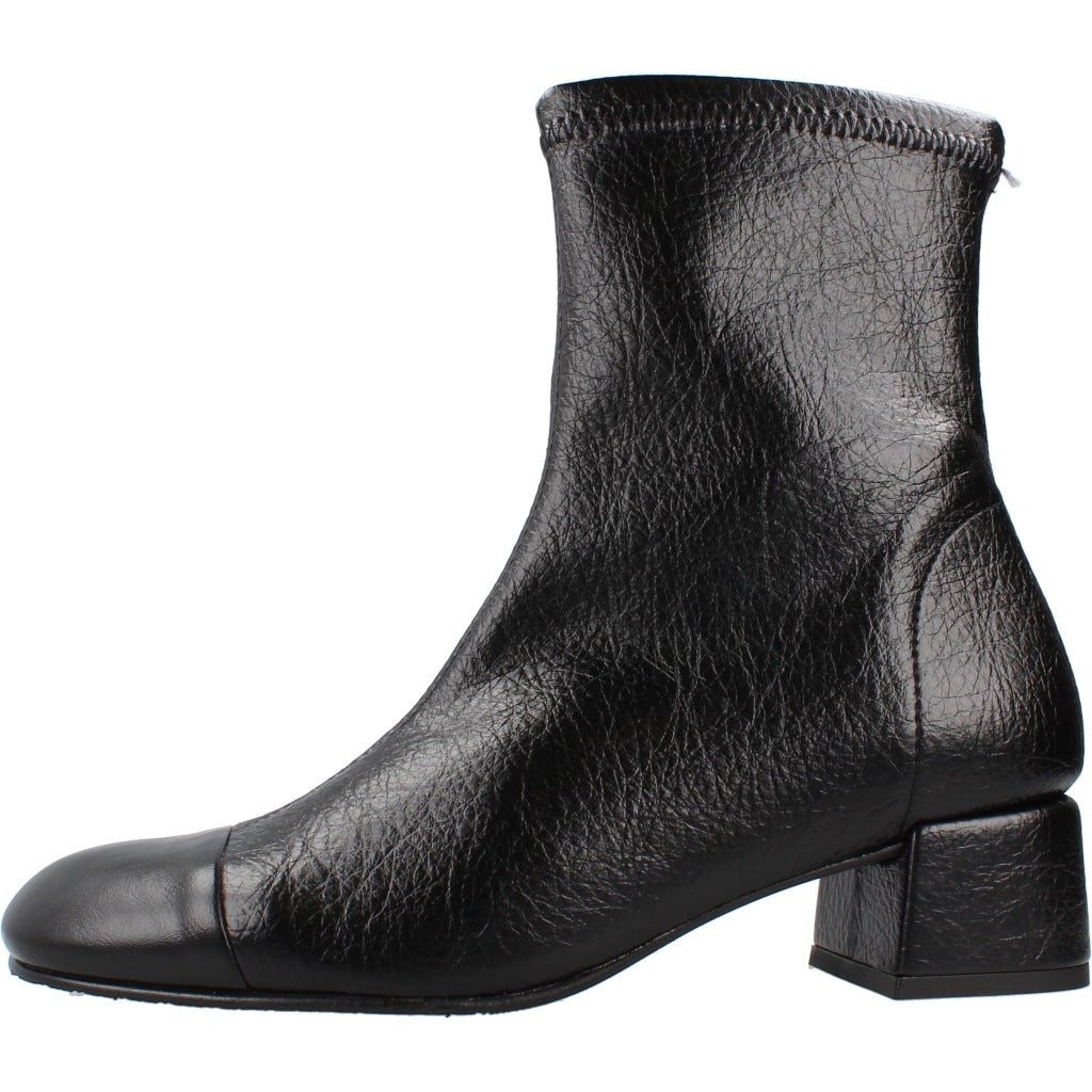 MISS ELASTIC BOTIN CHANEL BRILLITE en color NEGRO (2)