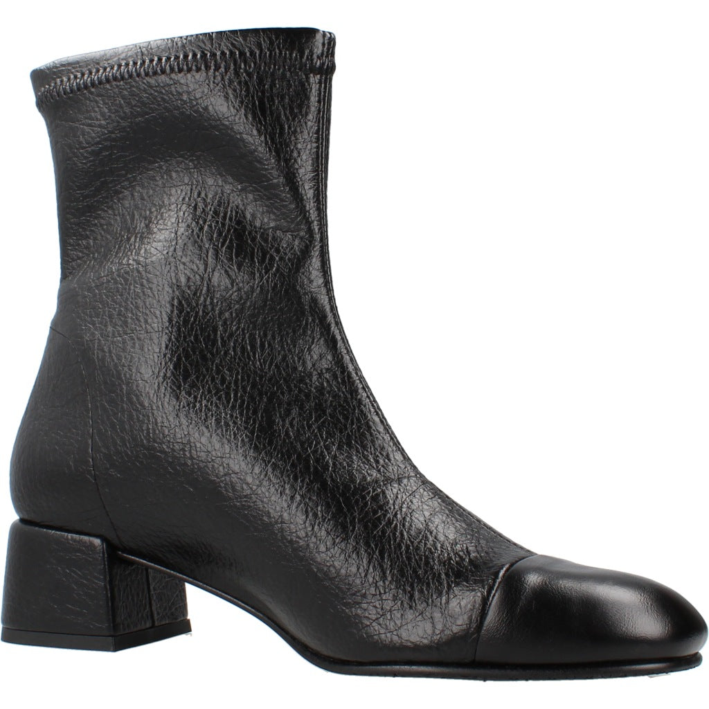 MISS ELASTIC BOTIN CHANEL BRILLITE en color NEGRO (5)