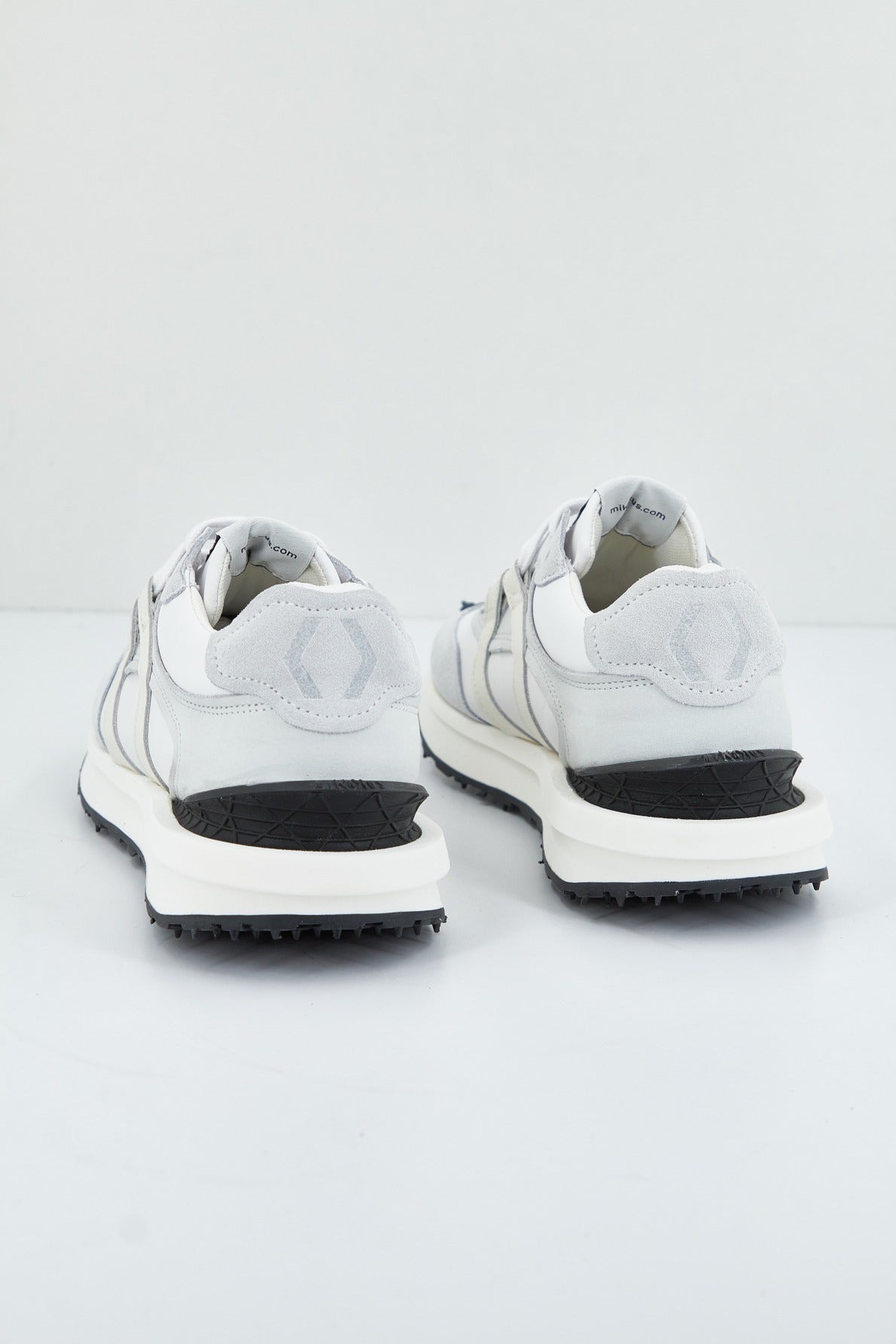MIKAKUS WHITE LEATHER en color BLANCO (3)