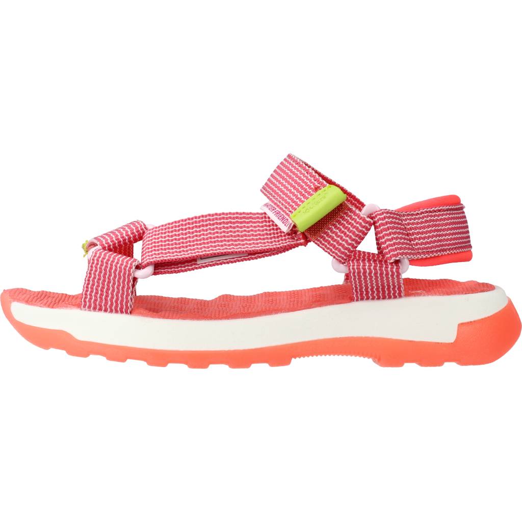KICKERS en color ROSA (2)