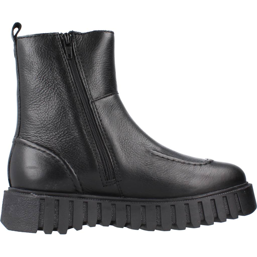 KICKERS FANCY en color NEGRO (4)
