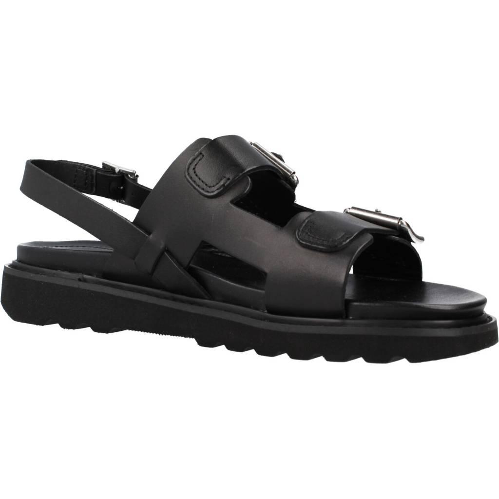 KICKERS en color NEGRO (5)