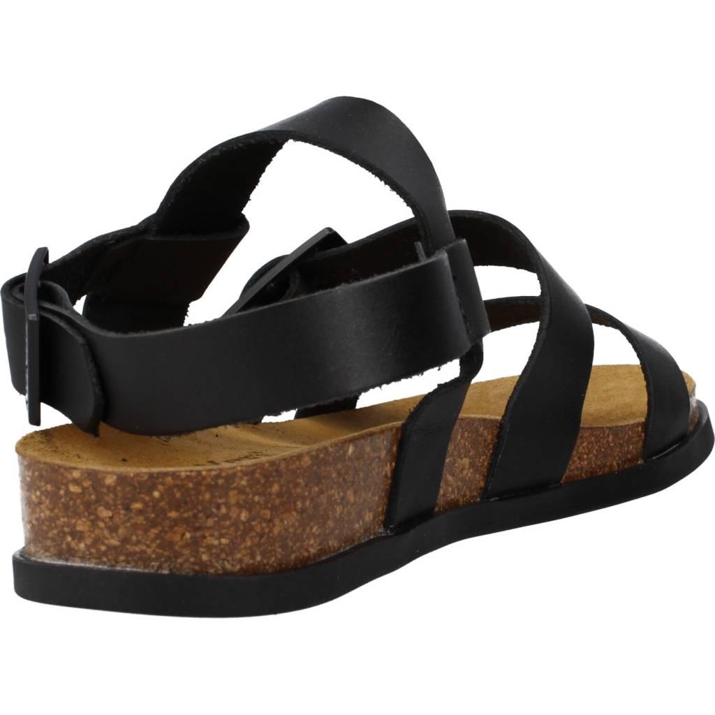 KICKERS en color NEGRO (3)