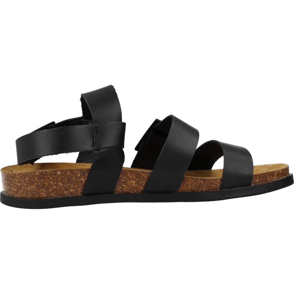 KICKERS en color NEGRO (4)