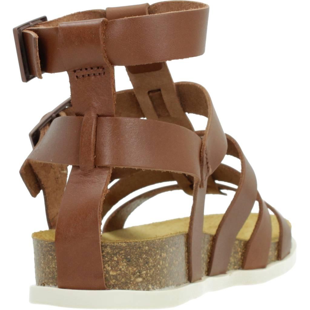 KICKERS en color MARRON (3)