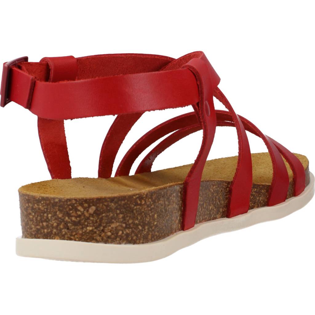 KICKERS en color ROJO (3)