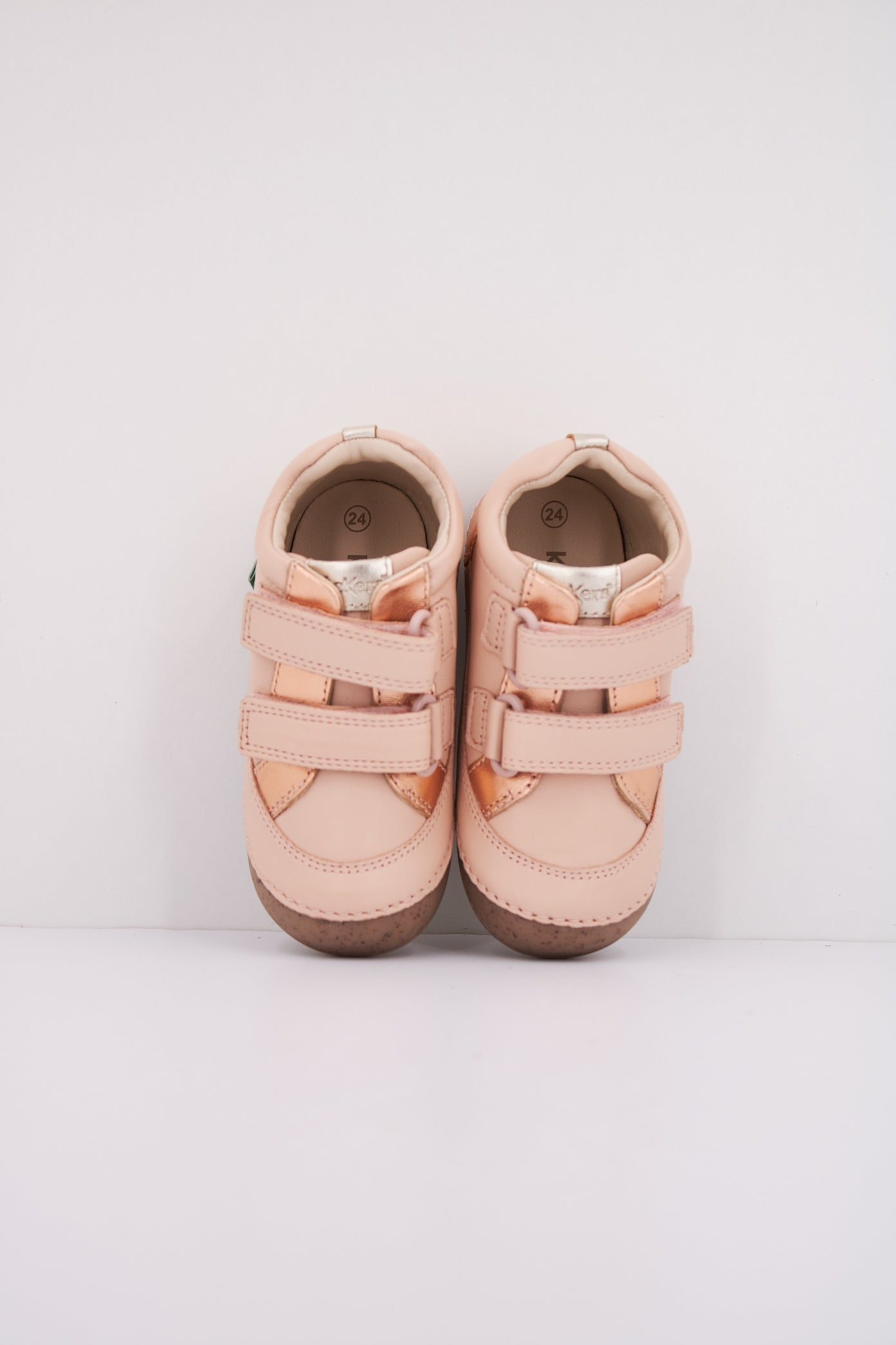 KICKERS en color ROSA (3)