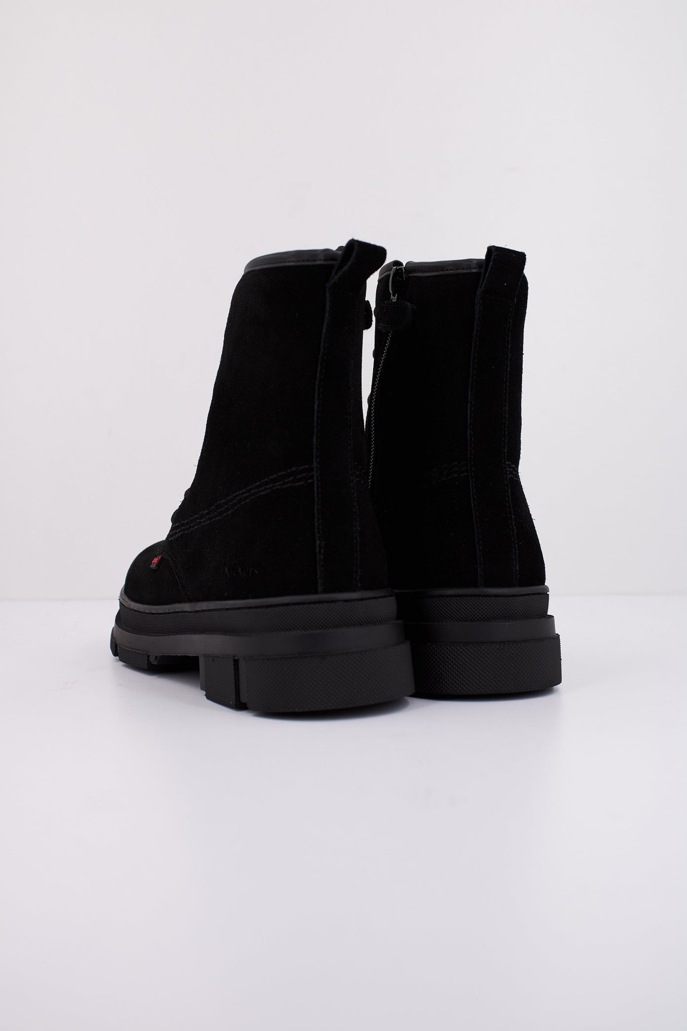 KICKERS GOJI en color NEGRO (4)
