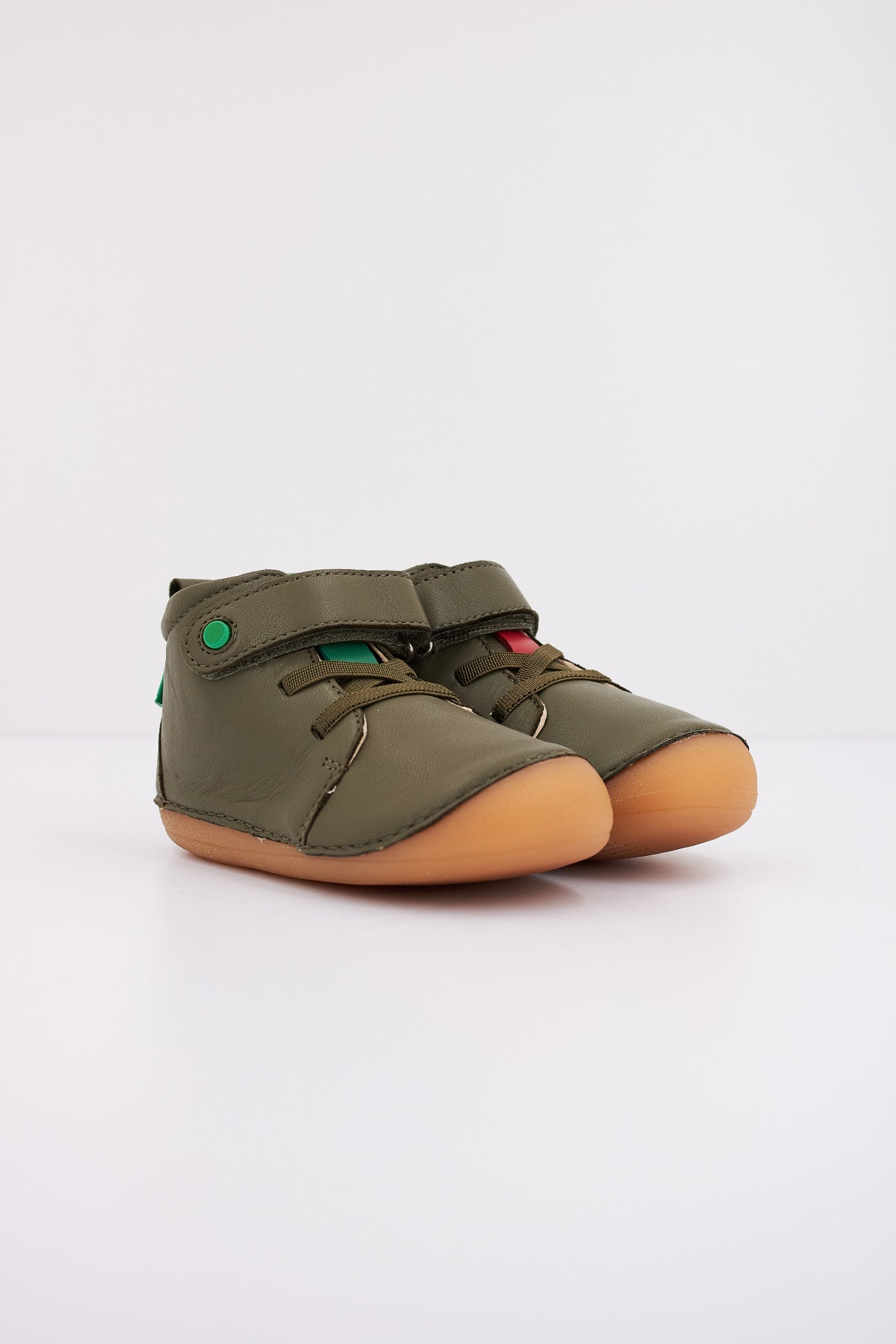 KICKERS SONIZIKRO en color VERDE (2)
