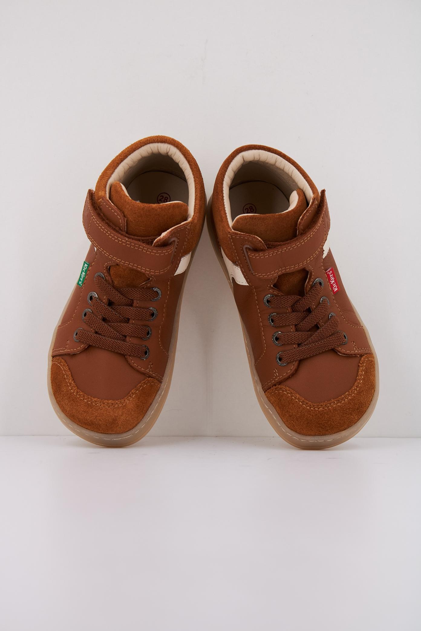 KICKERS en color MARRON (3)