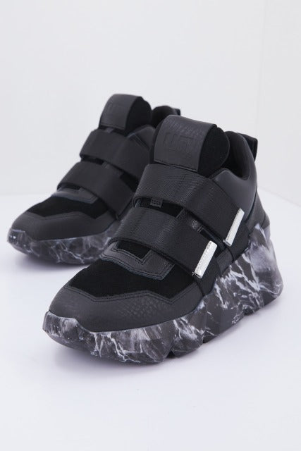 UNITED NUDE SPACE KICK en color NEGRO (1)