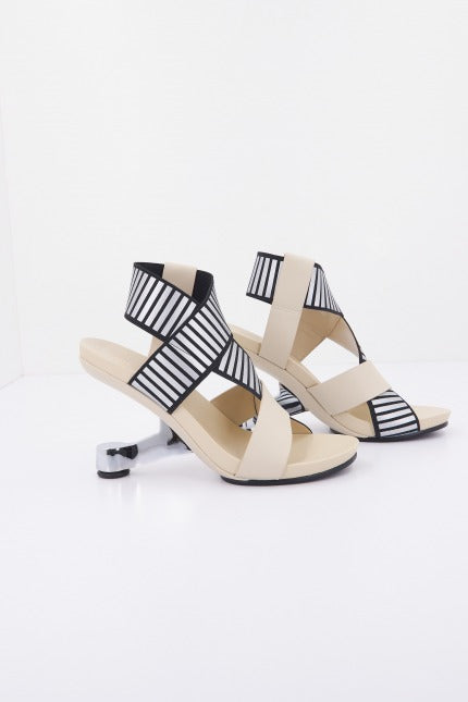 UNITED NUDE EAMZ en color NUDE (2)