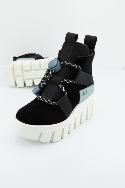 UNITED NUDE UN GRIP NOMAD LO II en color NEGRO (3)