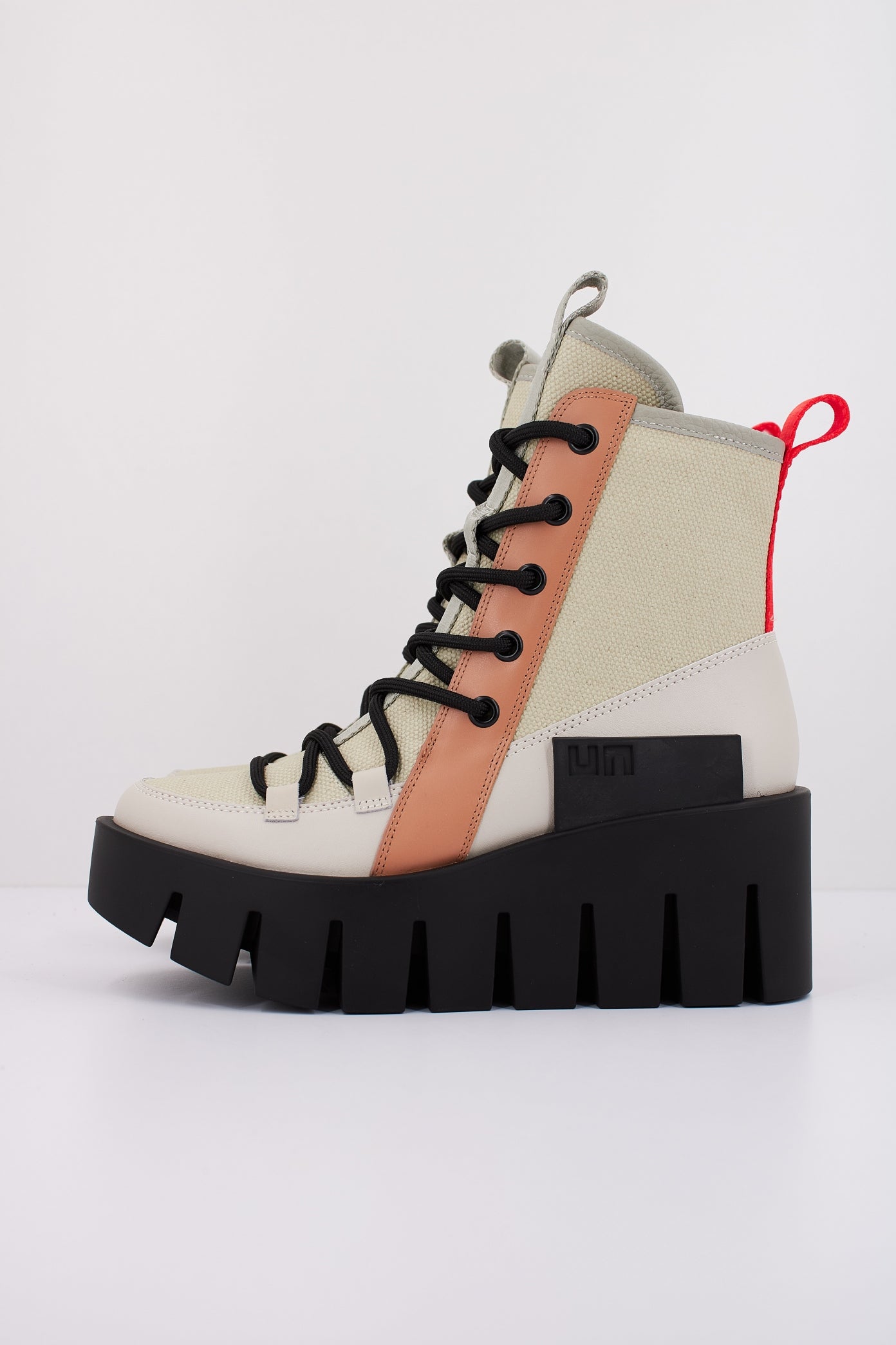 UNITED NUDE GRIP EXPLORER en color BEIS (1)