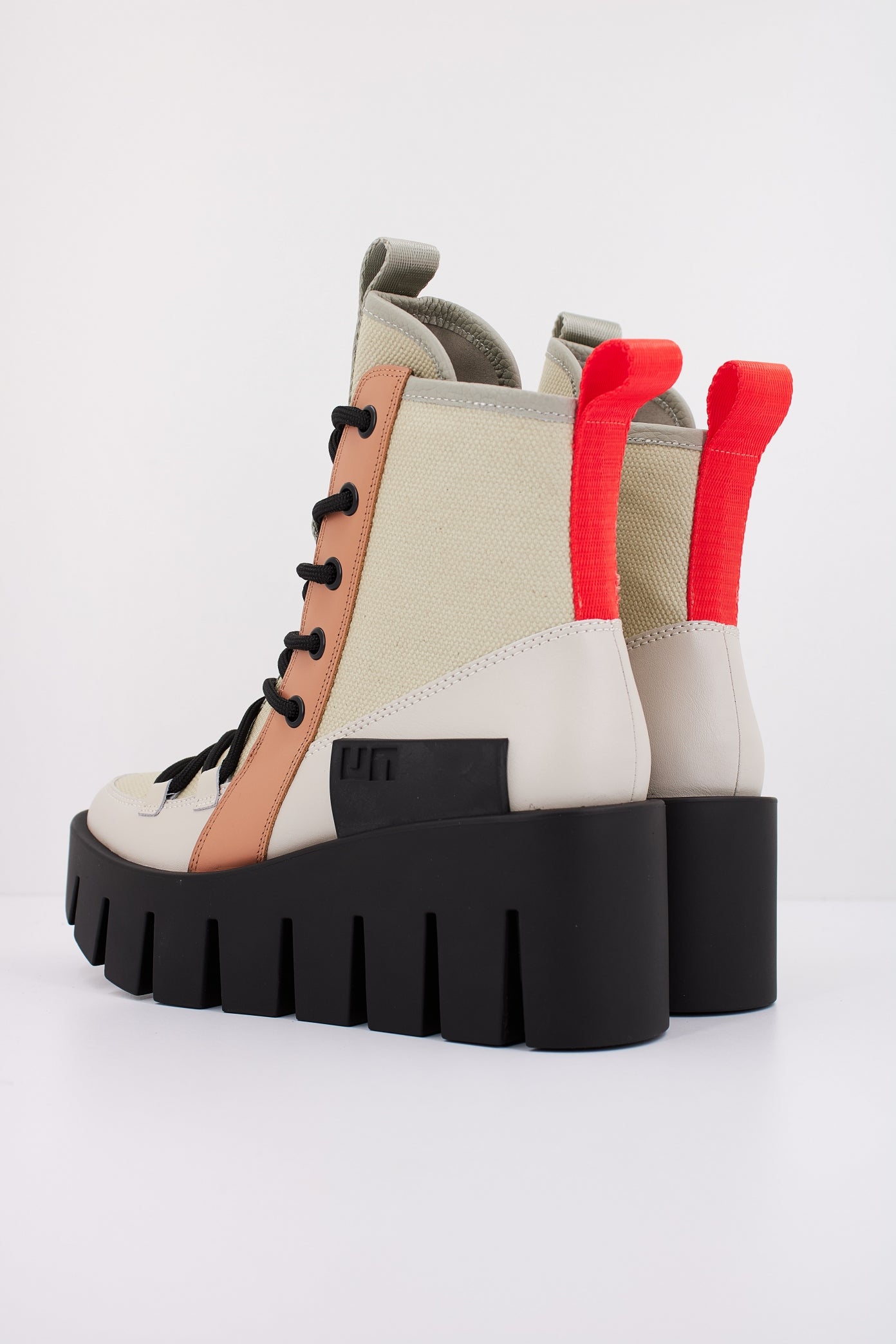 UNITED NUDE GRIP EXPLORER en color BEIS (4)
