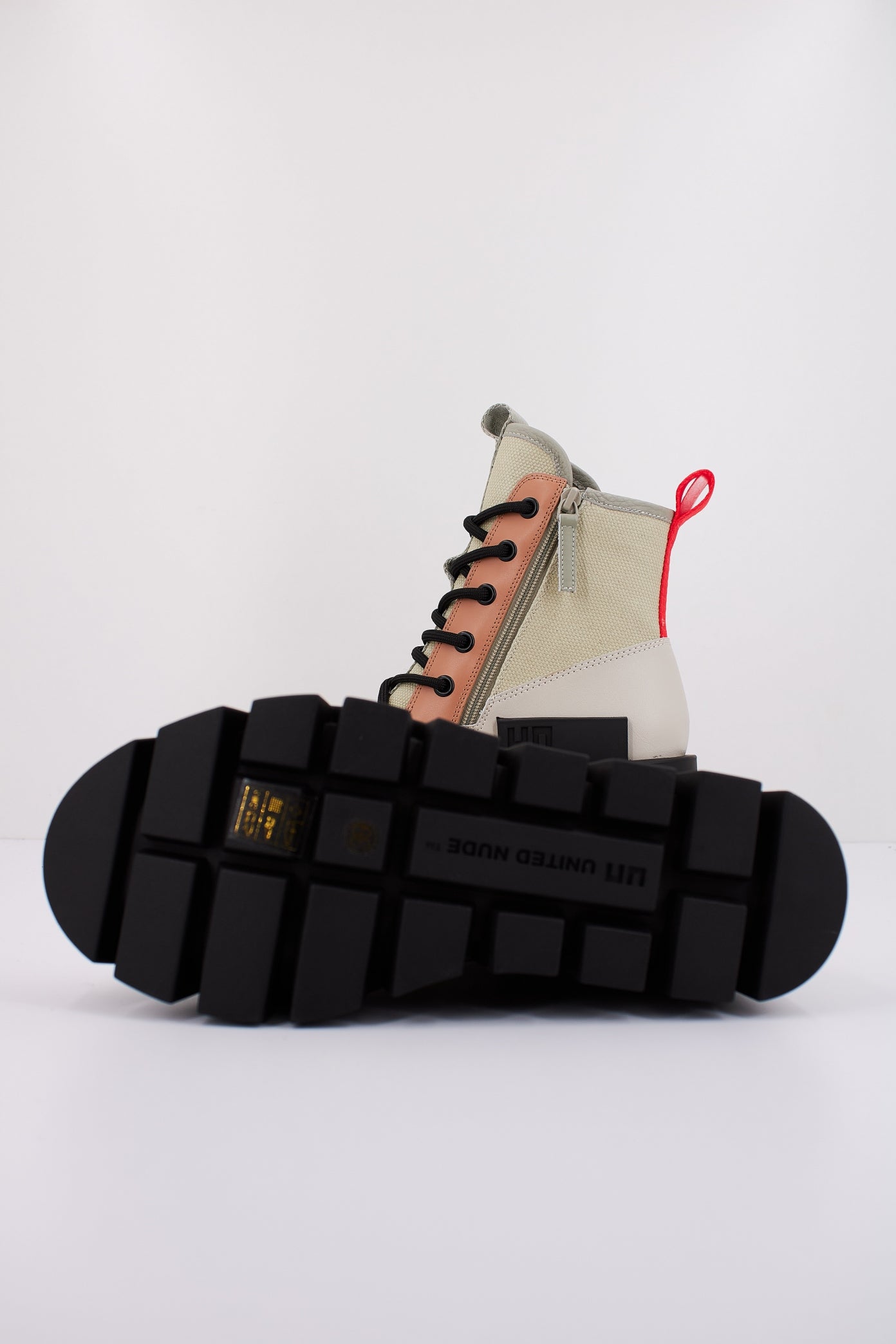UNITED NUDE GRIP EXPLORER en color BEIS (5)