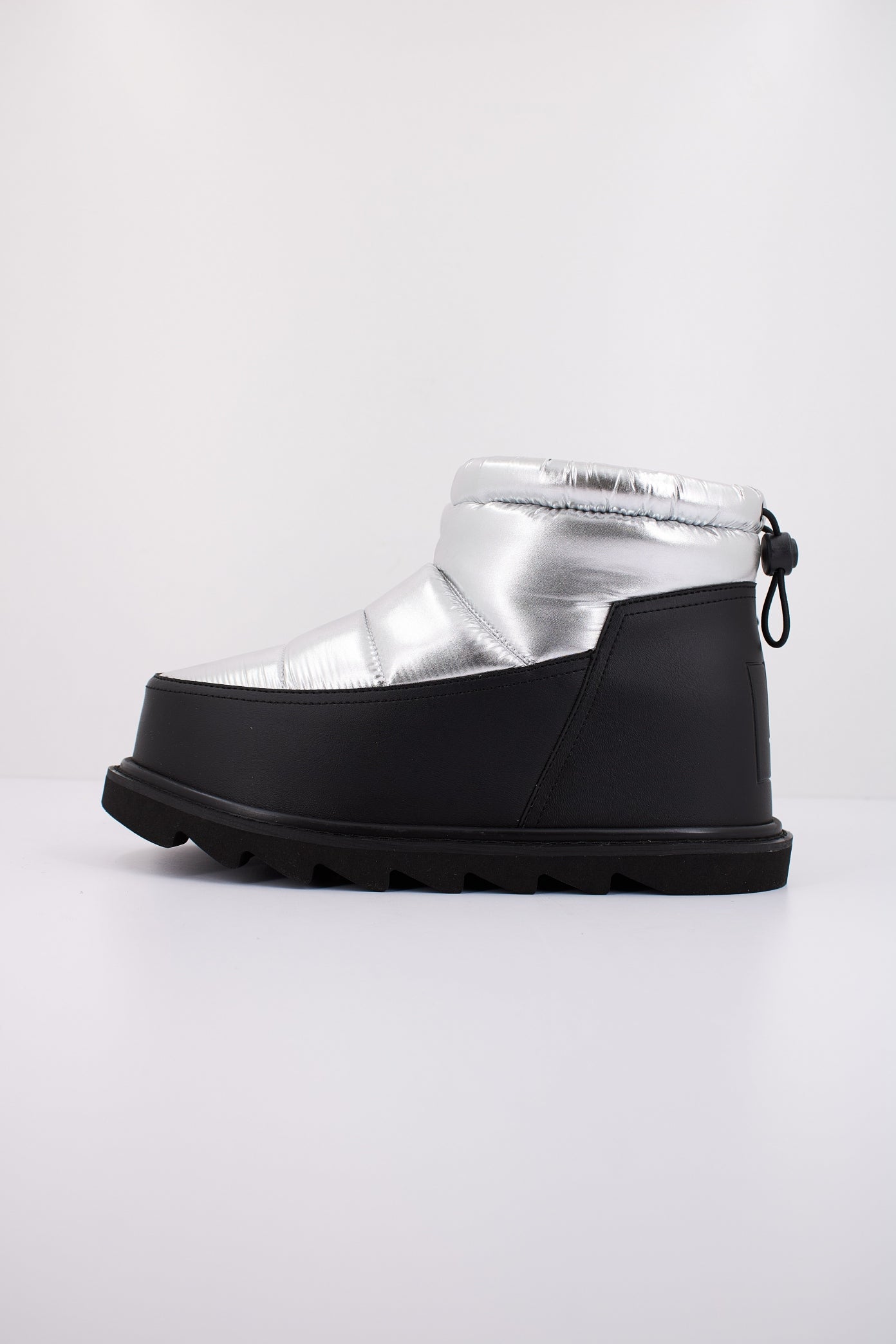 UNITED NUDE ZEMBLA BUBBLE BOOTIE en color PLATA (1)