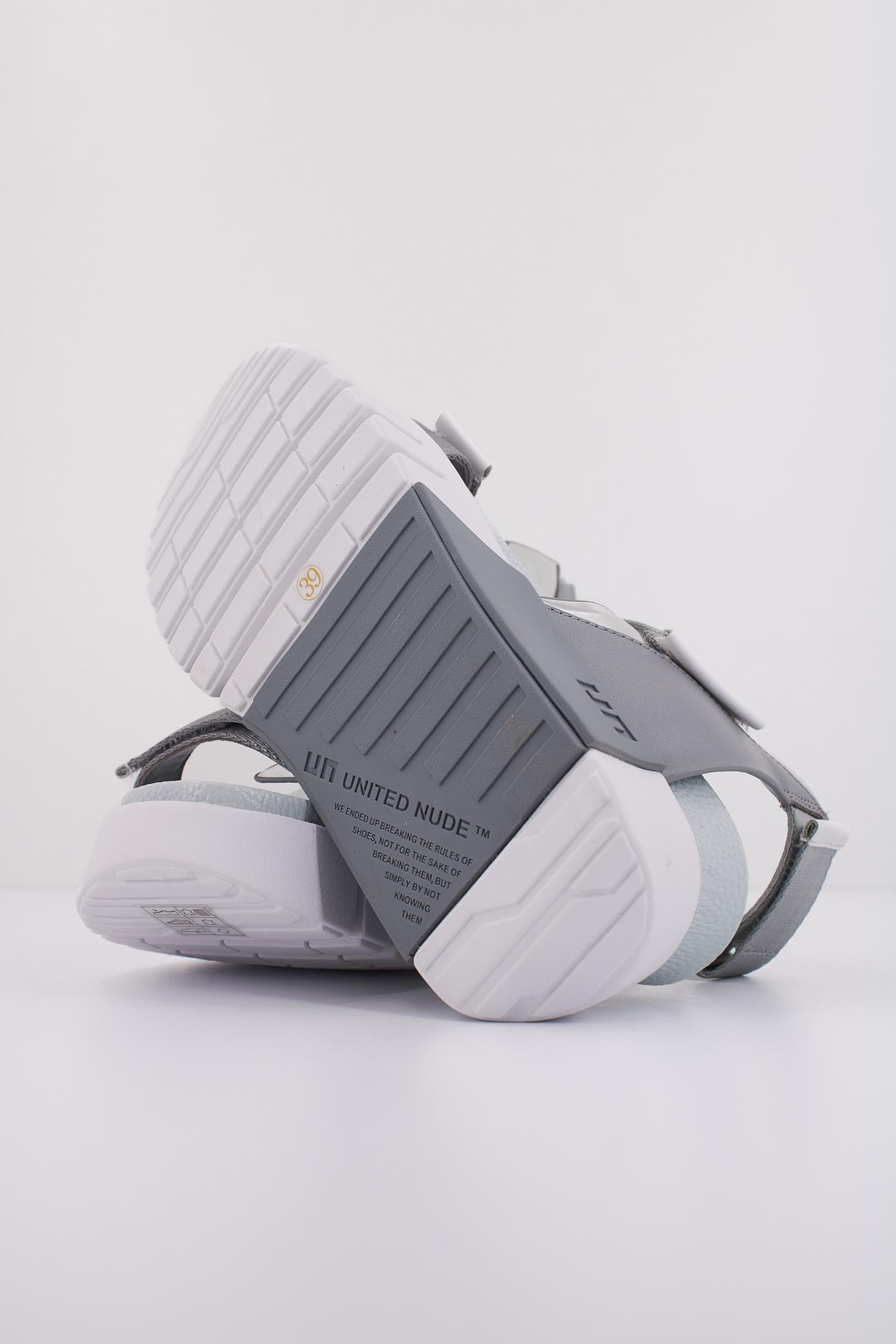 UNITED NUDE DELTA RUN en color PLATA (5)