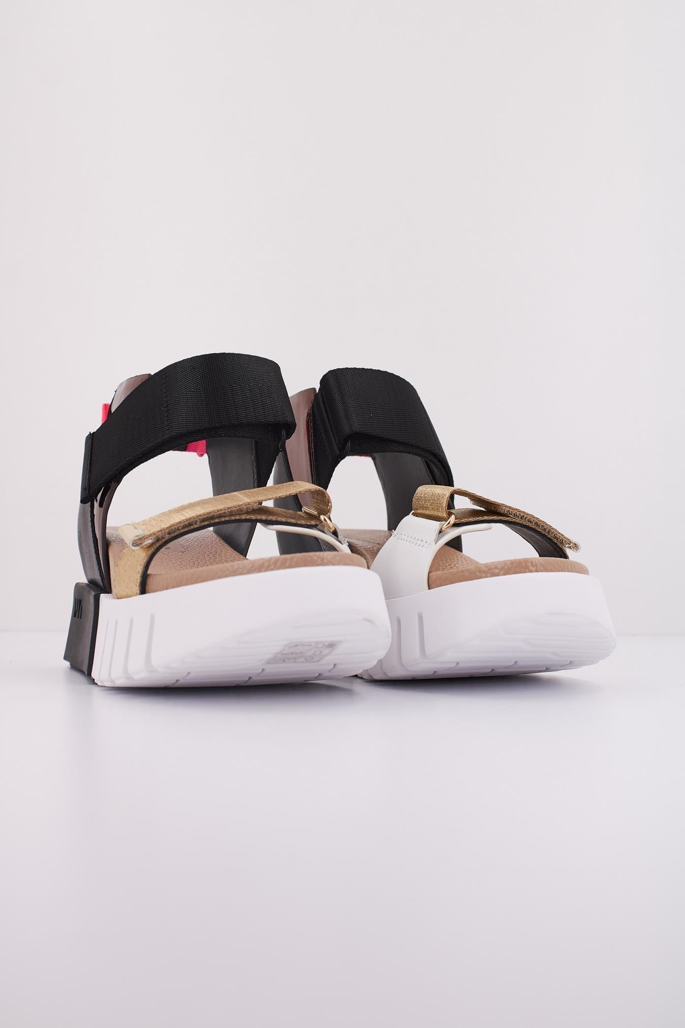 UNITED NUDE DELTA RUN en color MULTICOLOR (2)