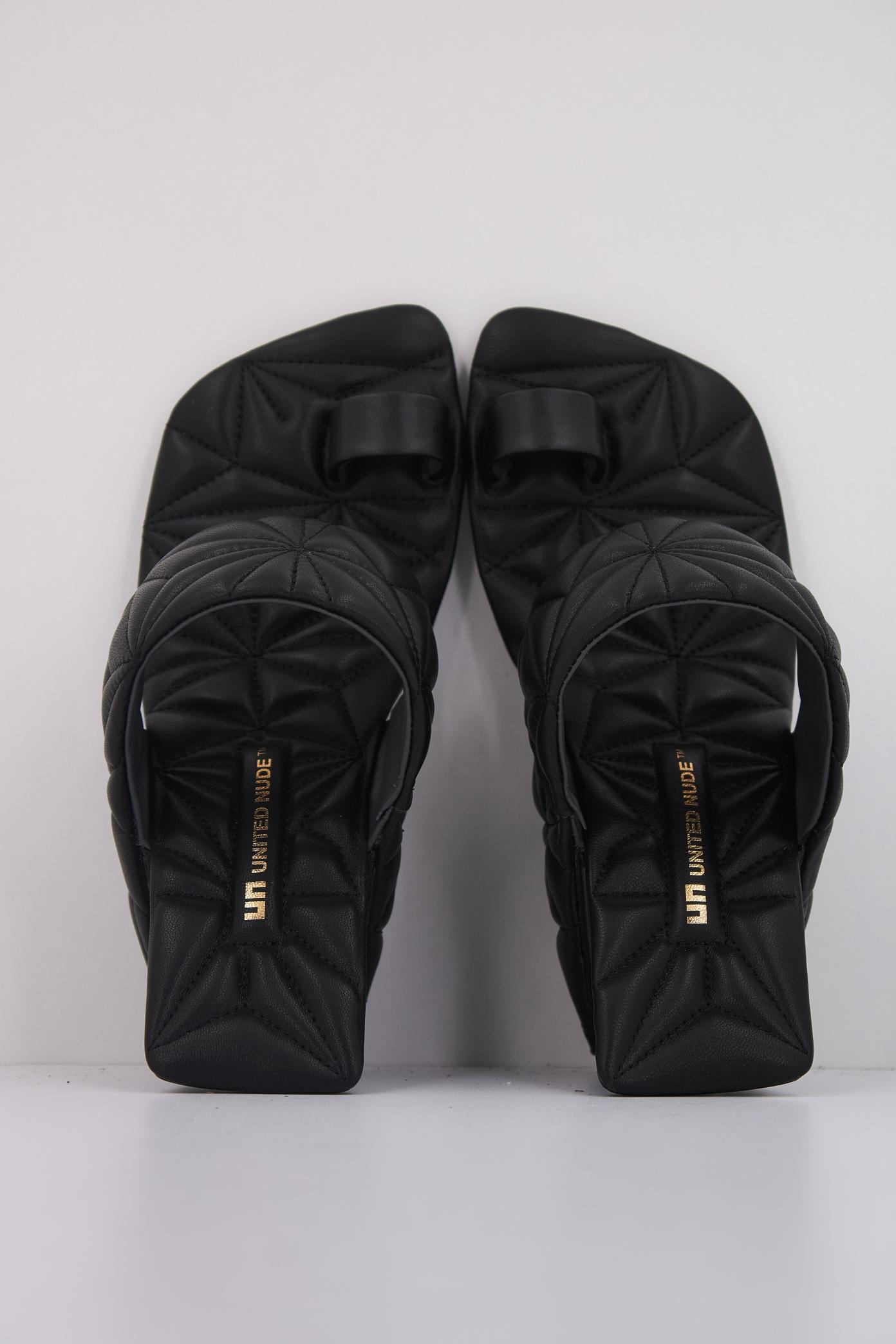 UNITED NUDE LOOP TOE HI en color NEGRO (3)