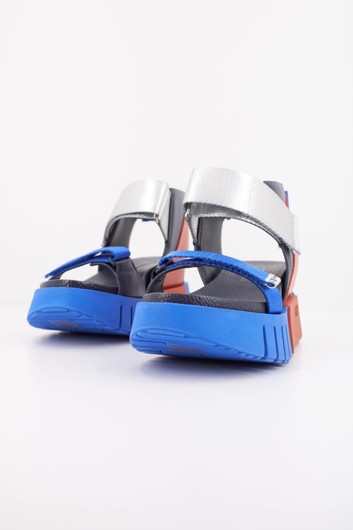UNITED NUDE DELTA RUN en color AZUL (2)