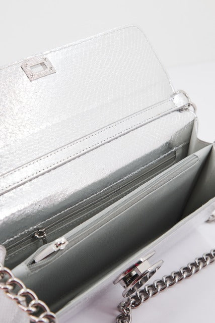 MENBUR M BOLSO CARTERA METALIZADO ANI en color PLATA (3)