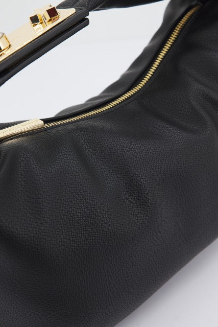 CHIARA FERRAGNI MINI PUFFY BAG en color NEGRO (3)