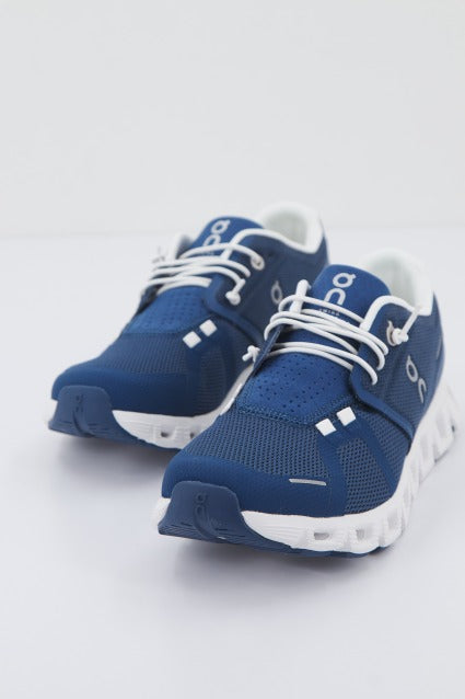 ON RUNNING CLOUD en color AZUL (2)