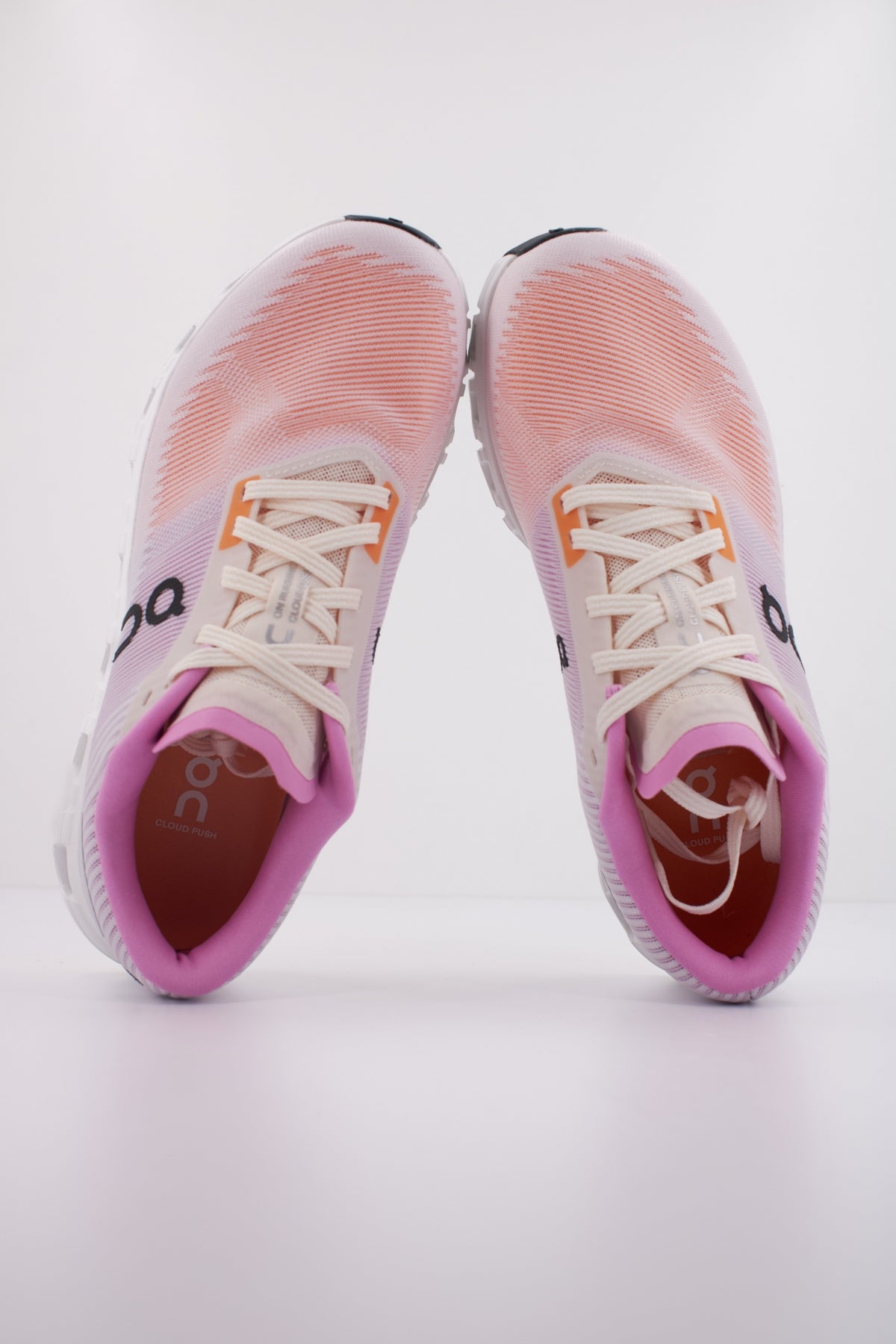 ON RUNNING CLOUD PUSH en color NARANJA (3)
