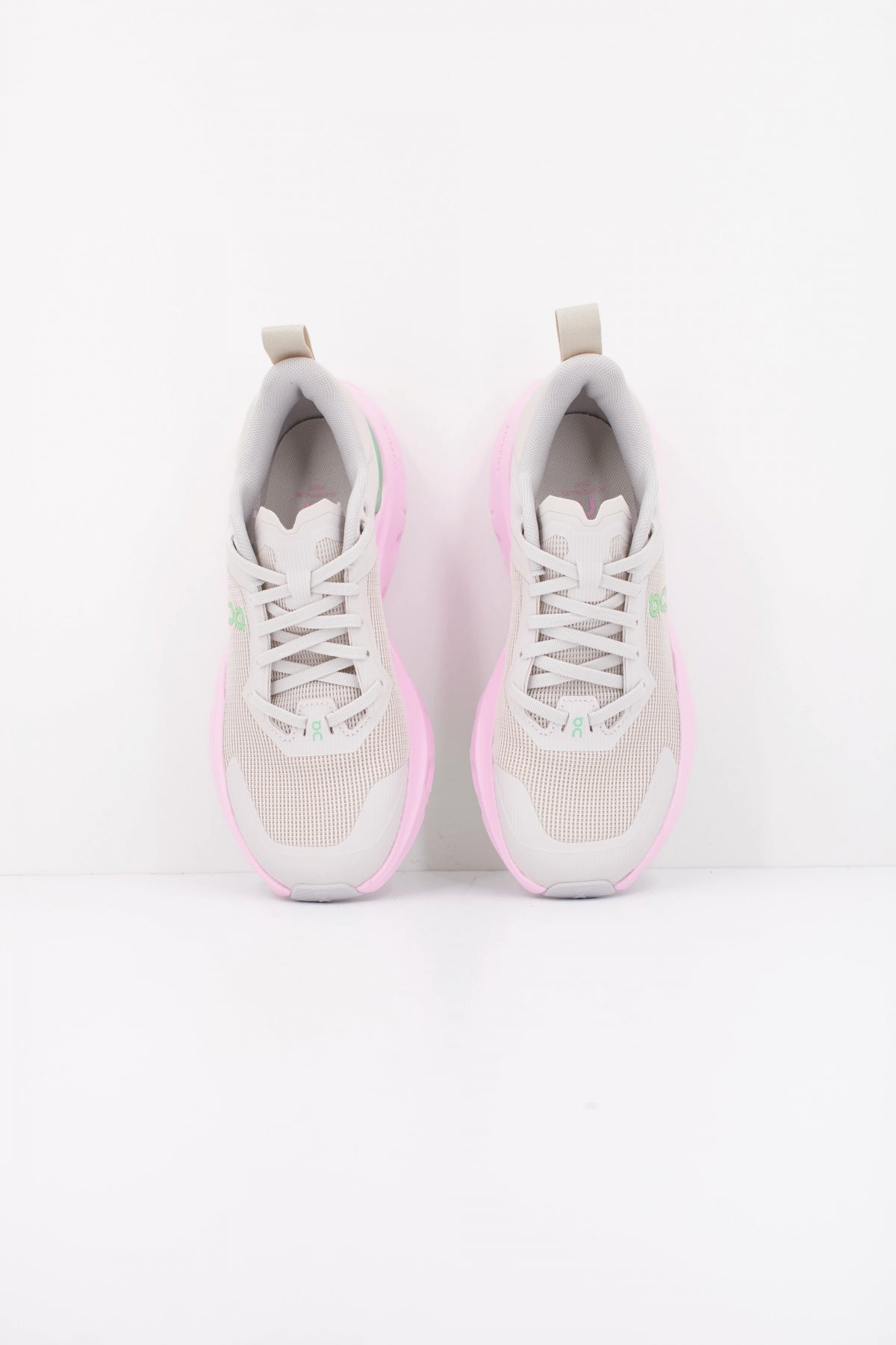 ON RUNNING CLOUDPULSE NEXT en color ROSA (3)