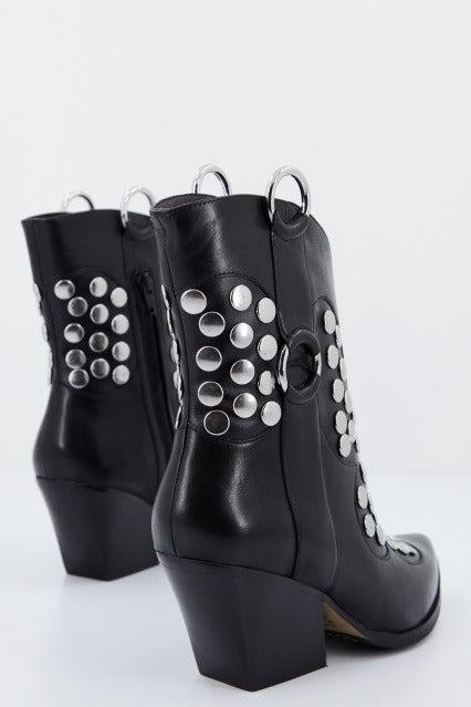 APEPAZZA STUDS TORY en color NEGRO (3)